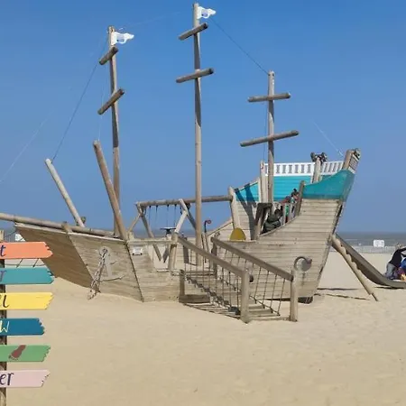 Дом отдыха Blauwe Lagune Де-Хаан