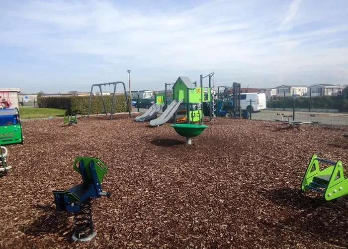 Blauwe Lagune Nyaraló *